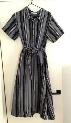 新品未使用 ♡ストライプ 半袖シャツワンピースのサムネイル