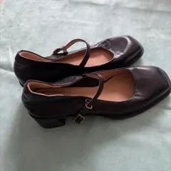 ストラップ付パンプス　レディース　23.5センチ