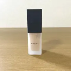 THREEメーキャップベースのサムネイル