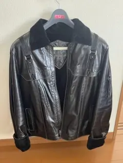 m*7様 黒 レザー ジャケット ファー付き襟