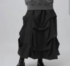 ランダムタックバルーンスカート