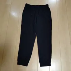 GU 黒 ジョガーパンツ ゴム・ウエスト紐付き