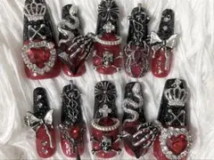 【現品】地雷系・パンク系ネイルチップ 赤 黒 ❤︎†