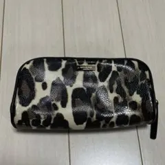 ケイトスペードポーチ　ヒョウ柄