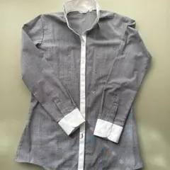 スタンドカラー　グレーチェックの長袖シャツ Mサイズ