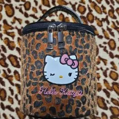 (♱)サンリオ Kitty ヒョウ柄デザイン バニティポーチ ギャルのサムネイル