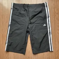 adidas ナイロンハーフパンツ