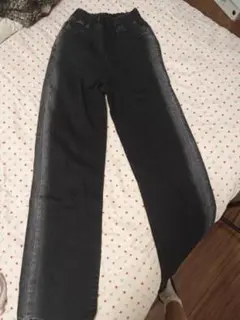 ダークグレー ブーツカットデニム