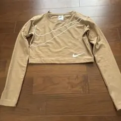 NIKE ショート丈 Tシャツ XL