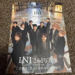 INI 2nd写真集 Viva la vita