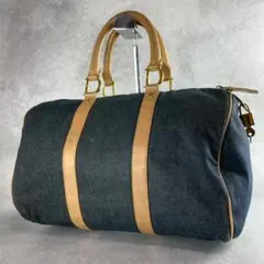 Item thumbnail for item a738ea63-8fd5-4061-8174-16706f556fc8