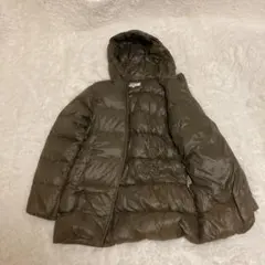 NATURAL BEAUTY BASIC フード付きダウンジャケットM カーキーのサムネイル