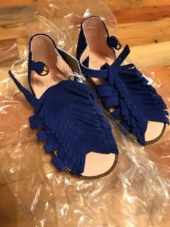 新品 zara baby スエードフリンジサンダル 23