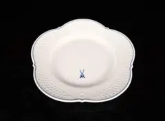 Meissen　未使用　白い薔薇のお皿（箱付き） 000000001036_tLPOvfq.jpg