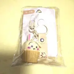 ちいかわ　3Dマスコット付きハンドストラップ　うさぎ