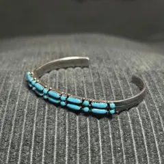 【NAVAJO】インディアンジュエリー STERLING T 刻印 ナバホ族 NAVAJO】インディアンジュエリー STERLING T 刻印 ナバホ族 - メルカリ