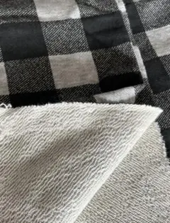《ニット生地》　裏毛ニット　☆ブロックチェック☆ キバジの倉庫さん