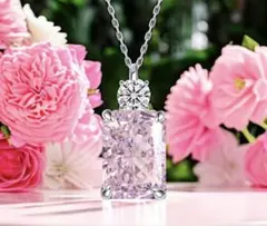 薄紫ストーンペンダントネックレス　即購入可