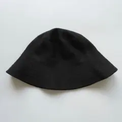 UNIQLO UVカットニットバケットハット（ブラック）のサムネイル