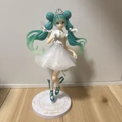 初音ミク フィギュア 白いドレス