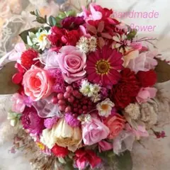 ハンドメイド　ドライフラワープリザーブバラ　華やか春色可愛い薔薇のスワッグ　花籠