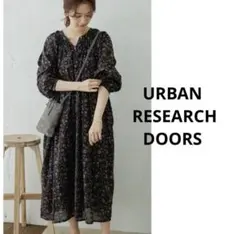 URBAN RESEARCH DOORS コットンアラベスクプリントワンピース