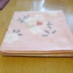 桜の花柄　ピンクハンカチ