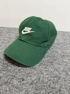 Item thumbnail for item 784f8cda-2501-47cc-9b4a-e0eebe381e4a