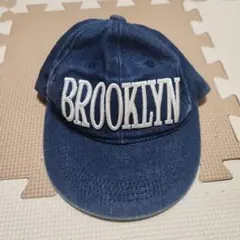 BROOKLYN刺繍ダークブルーキャップ　54センチ