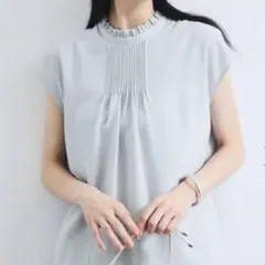 ViS 接触冷感エステルローンソフトタッチピンタックブラウスのサムネイル