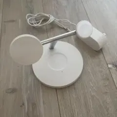 Belkin 3 in 1 ワイヤレス充電スタンド MagSafe対応