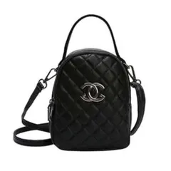 爆売れ大人気商品♥　ブラック キルティング ショルダーバッグ