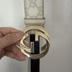GUCCI GGロゴベルト
