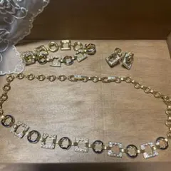 ジョンガリアーノ✨美品✨ダイス系ゴールドリング19号 ジョンガリアーノ✨美品✨ダイス系ゴールドリング19号 - メルカリ