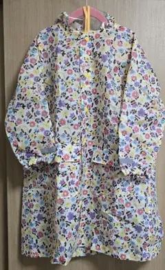 美品 BREEZE 花柄フード付きレインコート