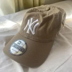 ニューエラ　9TWENTY ベージュ