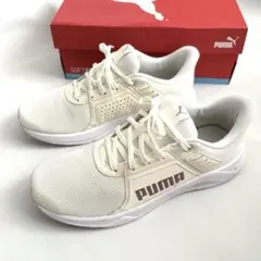 PUMA FTR プーマ コネクト 24.5cm スニーカー オフホワイト ロゴのサムネイル