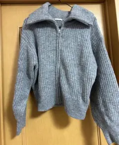 GU パフィータッチジップニットブルゾンのサムネイル
