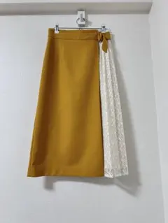 ナチュラルビューティーベーシック　黄色ロングスカート