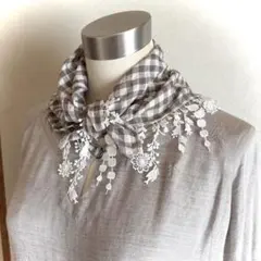 みーちゃん様専用ギンガムチェックのレースいっぱいスカーフ。華やか小さめストール黒
