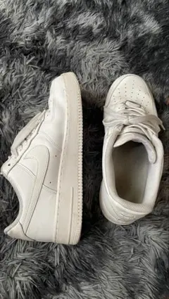 Nike ホワイト スニーカー