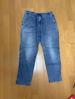 GU スリムフィットデニムパンツ