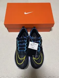 【新品】NIKE ZOOM FLY 4 25,5