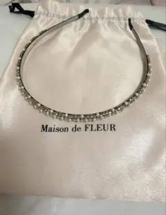 Maison de FLEUR パール ビジュー カチューシャのサムネイル