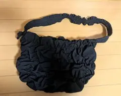 ブラック ギャザーショルダーバッグ