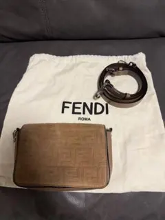 FENDI ブラウン ショルダーバッグのサムネイル