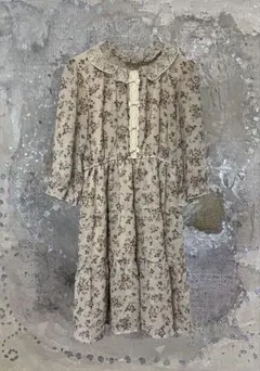 axes femme 花柄ワンピース 森ガール
