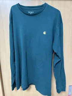 carhartt ダークグリーン長袖Tシャツ