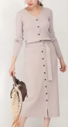 【最終値下げ】マイストラーダ　ベルト付　ニットワンピース　vネック 38