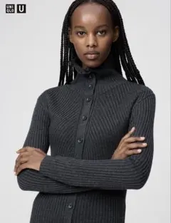 UNIQLOUメリノブレンドハイネックカーディガン